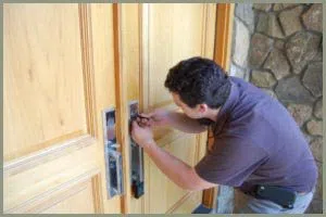 Locksmith Solution Services Colorado Springs, CO 719-992-3127 - 68-44-4